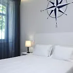 בית הארחה Marina Charming House 3*