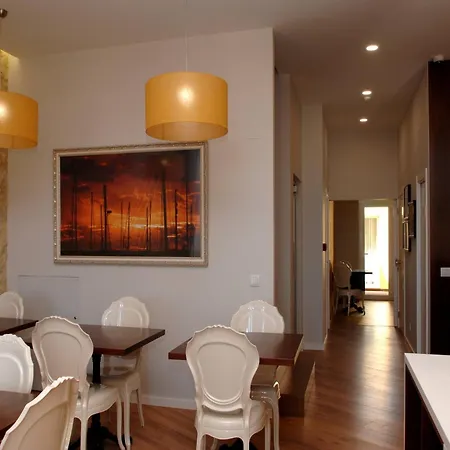 Marina Charming House 3*