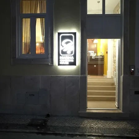Πανσιόν Marina Charming House