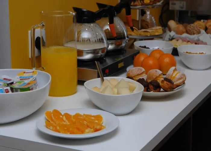 Marina Charming House 4*